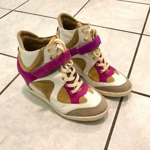 Guess natural leather and suede Sneakers, Size 7.5